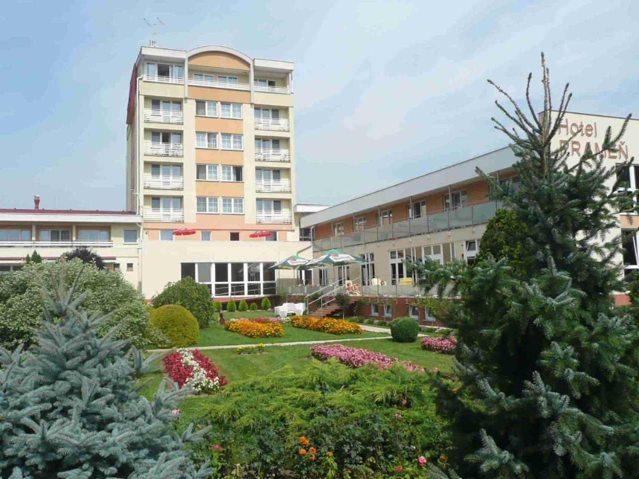 Hotel Pramen - Sivek Hotels Gyűgy Kültér fotó