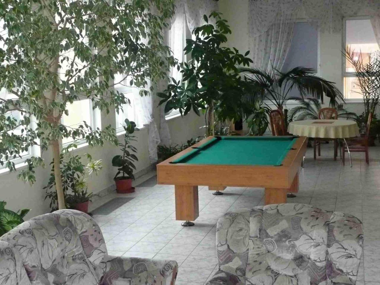 Hotel Pramen - Sivek Hotels Gyűgy Kültér fotó