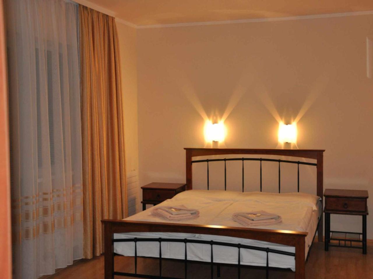 Hotel Pramen - Sivek Hotels Gyűgy Kültér fotó