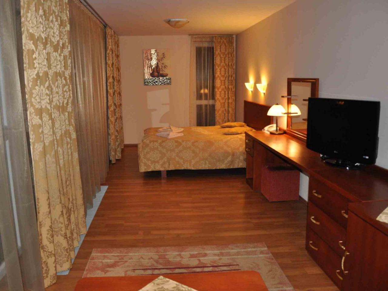 Hotel Pramen - Sivek Hotels Gyűgy Kültér fotó